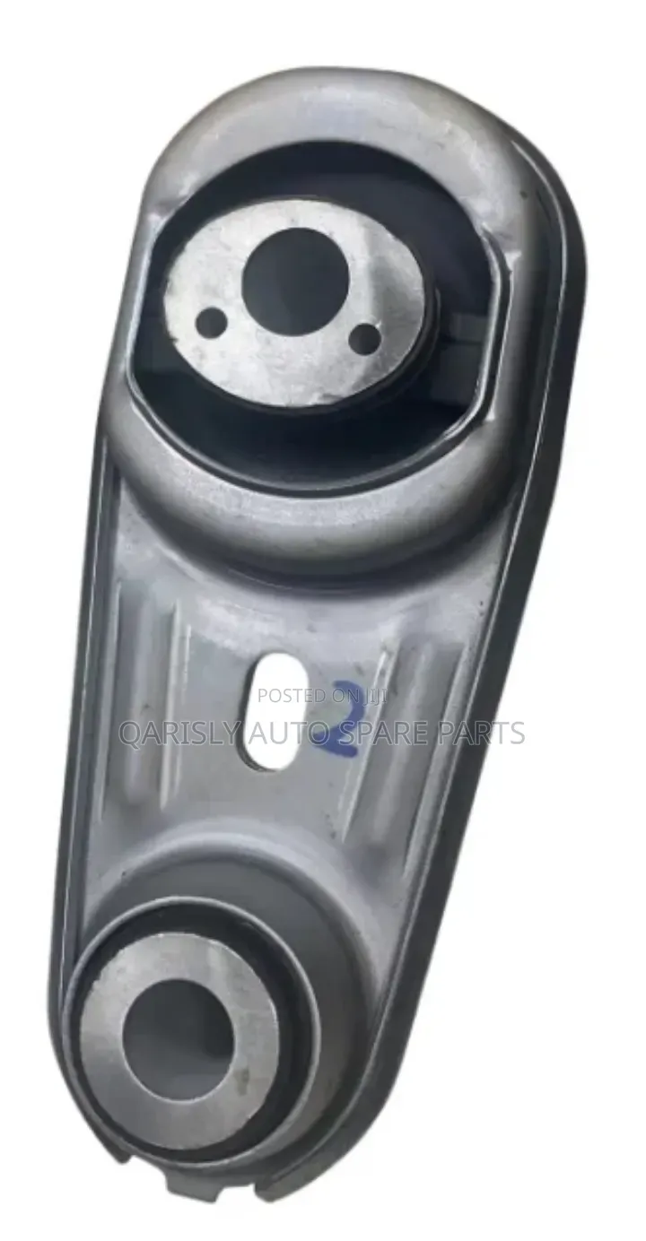 Nissan Note E12 Engine Mount