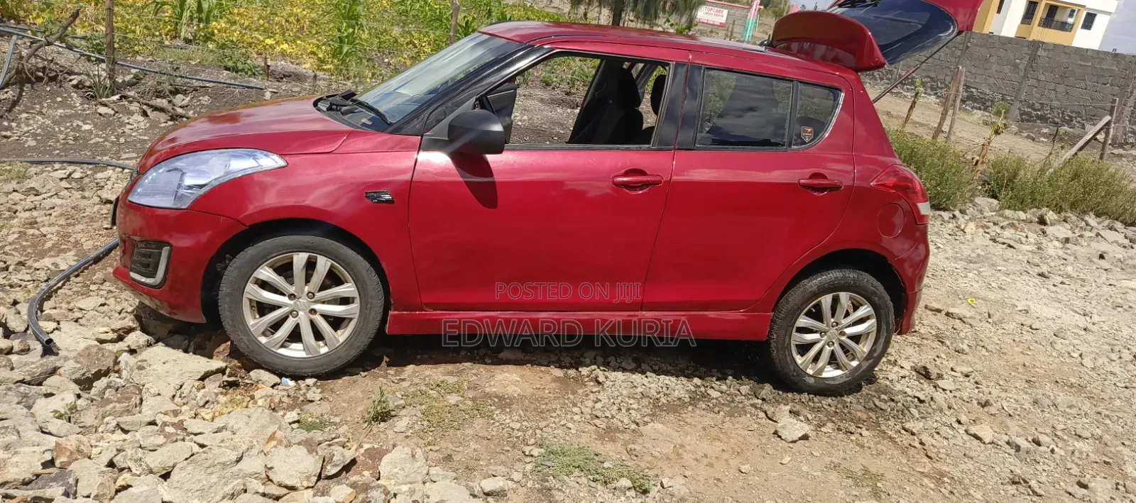 Suzuki Swift 2013 Red