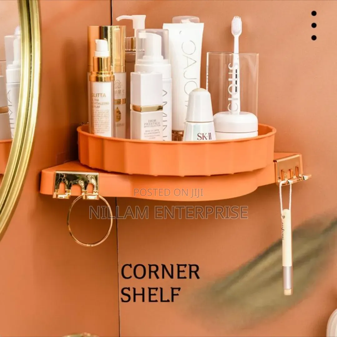 Rotating Triangle Bathroom Rack/ Cosmetic Organizer