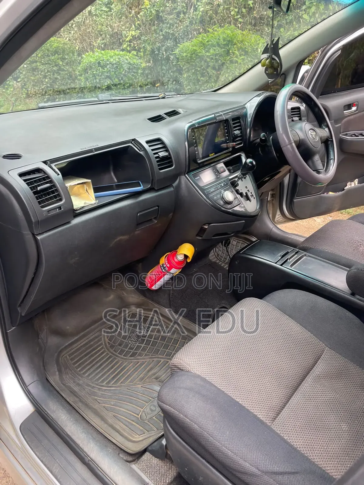 Toyota Wish 2006 Silver