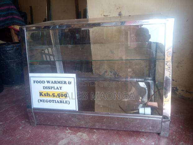 Large Sized Food Warmer and Display