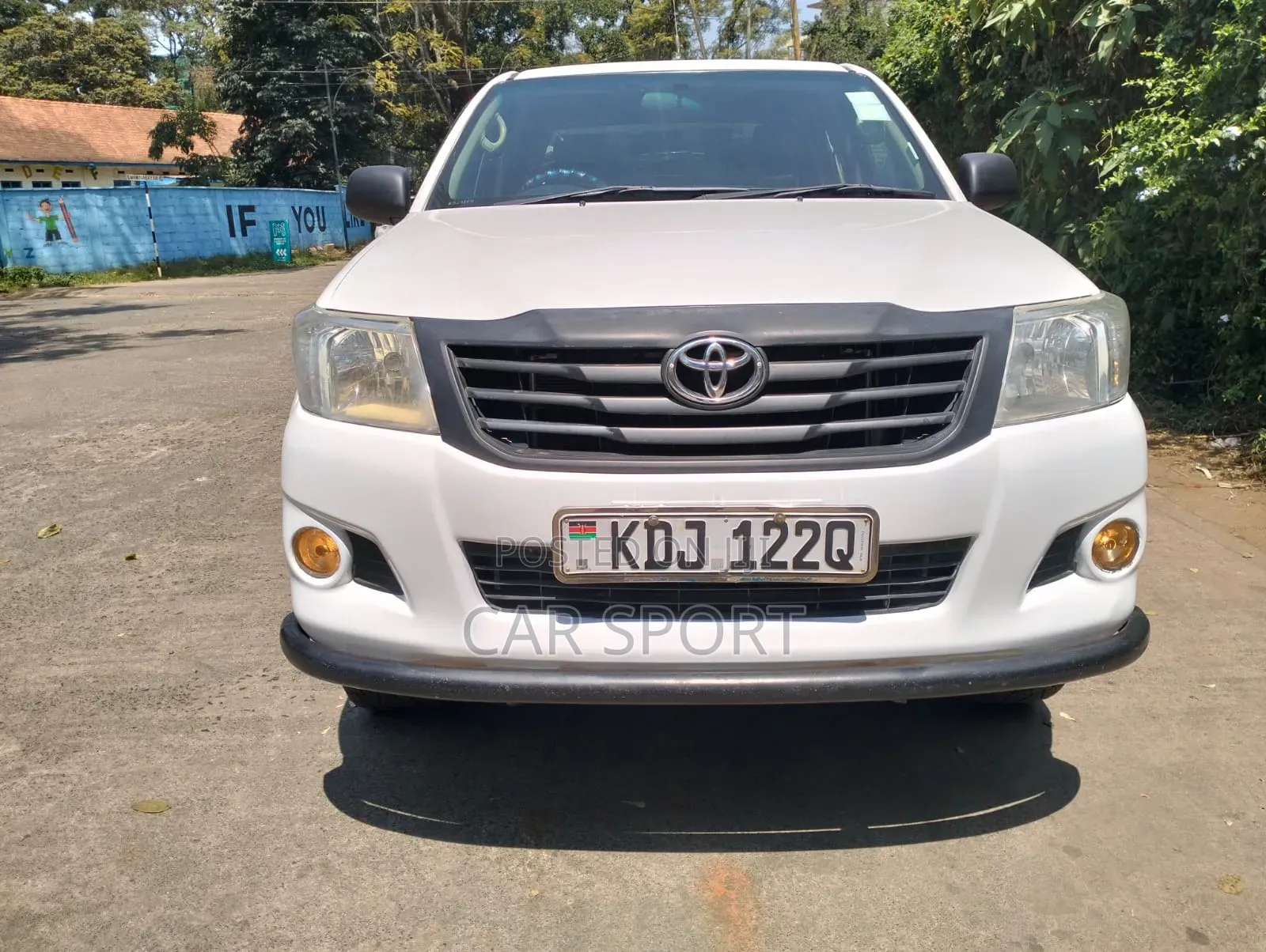 Toyota Hilux 2012 White