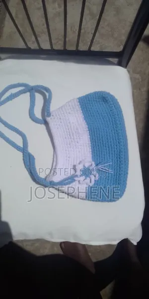 Crochet Shoulder Bag
