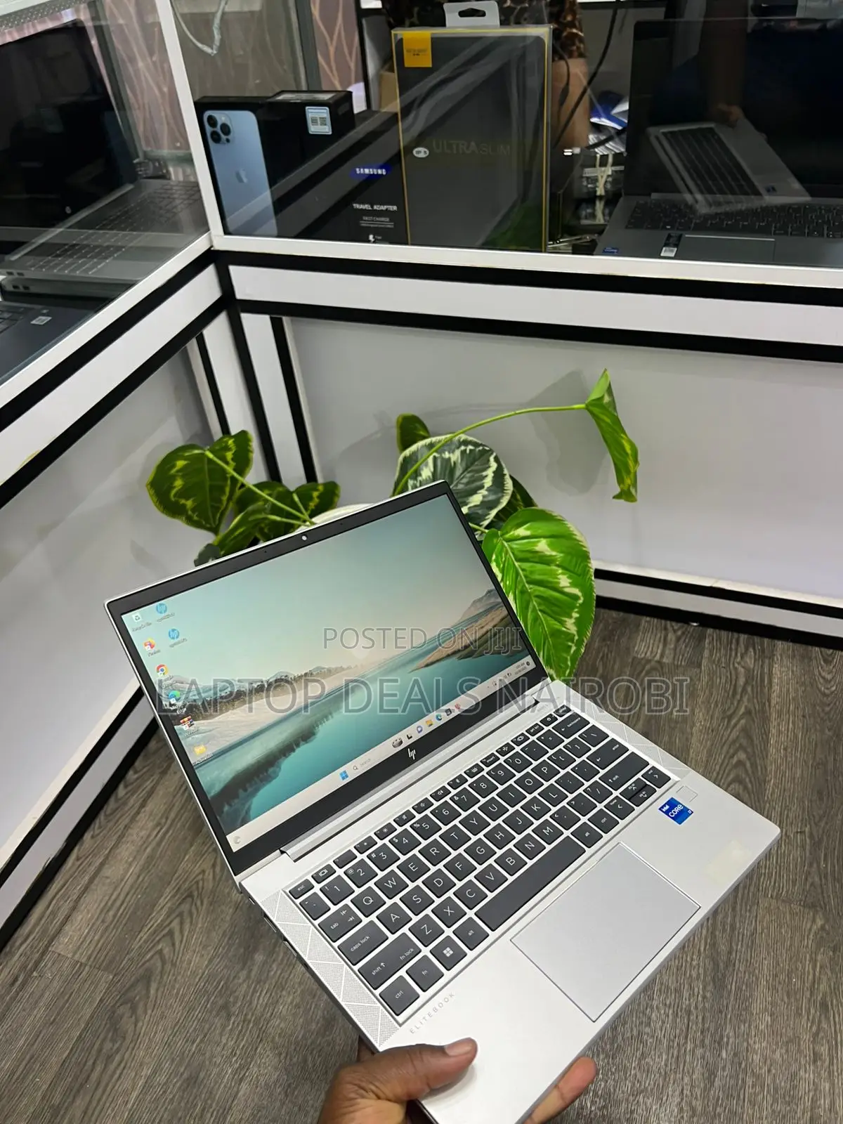 Laptop HP EliteBook 840 G8 16GB Intel Core i7 SSD 512GB