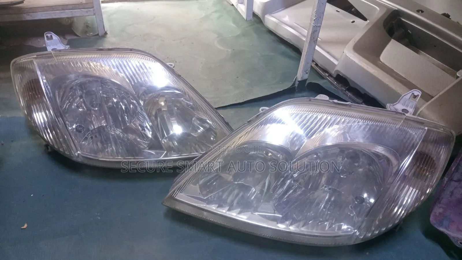 NZE 2002 Headlights