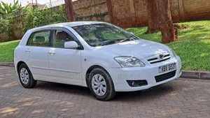 Toyota Corolla RunX 2006 White