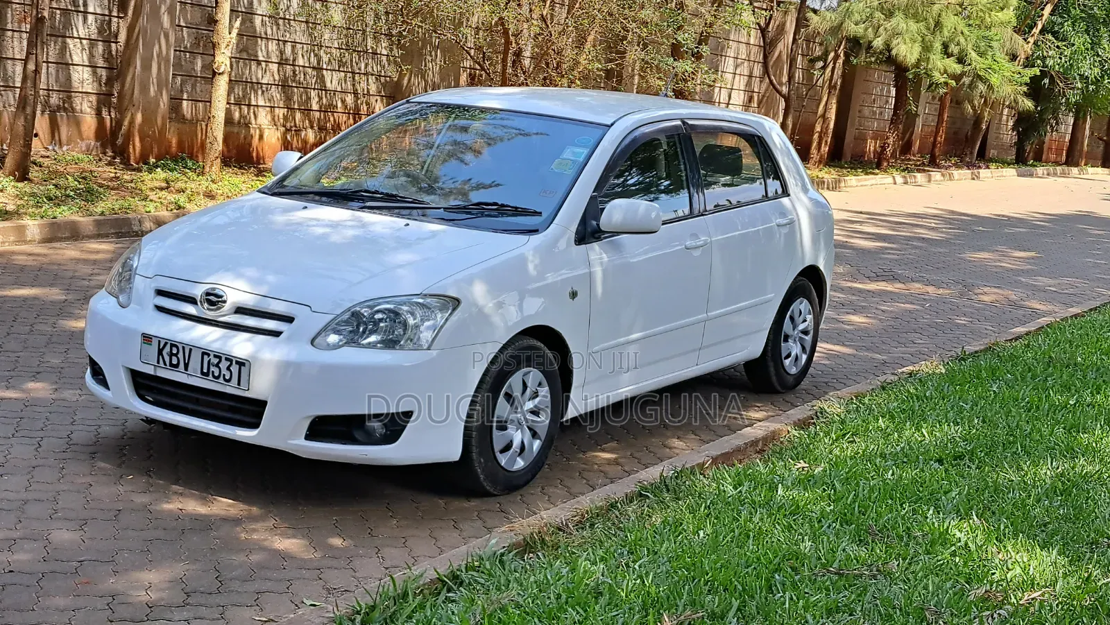 Toyota Corolla RunX 2006 White