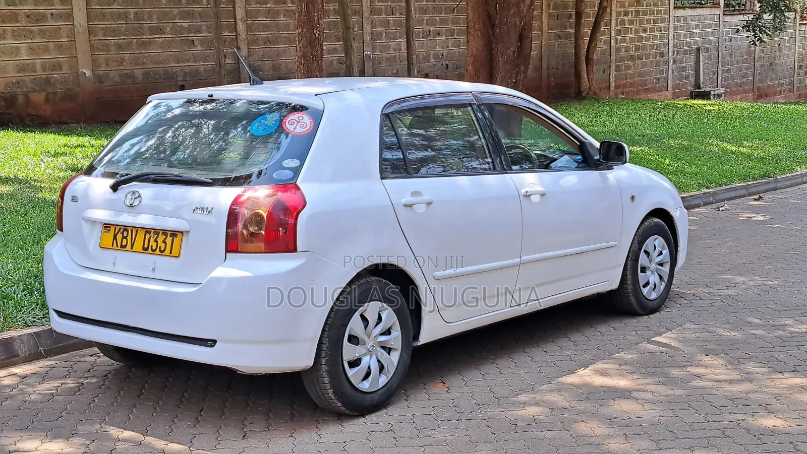 Toyota Corolla RunX 2006 White