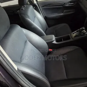 Honda Fit Shuttle 2020 Purple