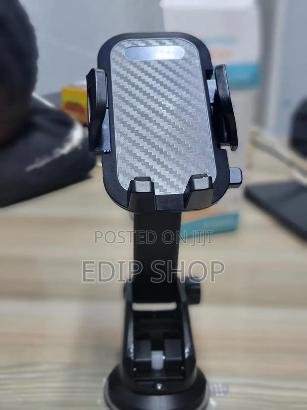 Quality Car Phone Holder.
