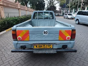 Mazda B 1994 Gray