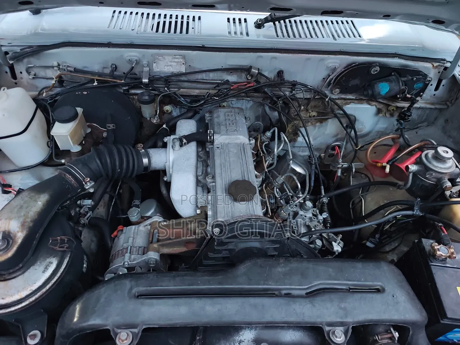 Mazda B 1994 Gray