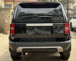 Toyota Land Cruiser Prado 2024 Black