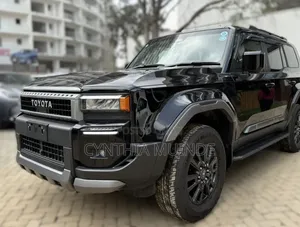 Toyota Land Cruiser Prado 2024 Black