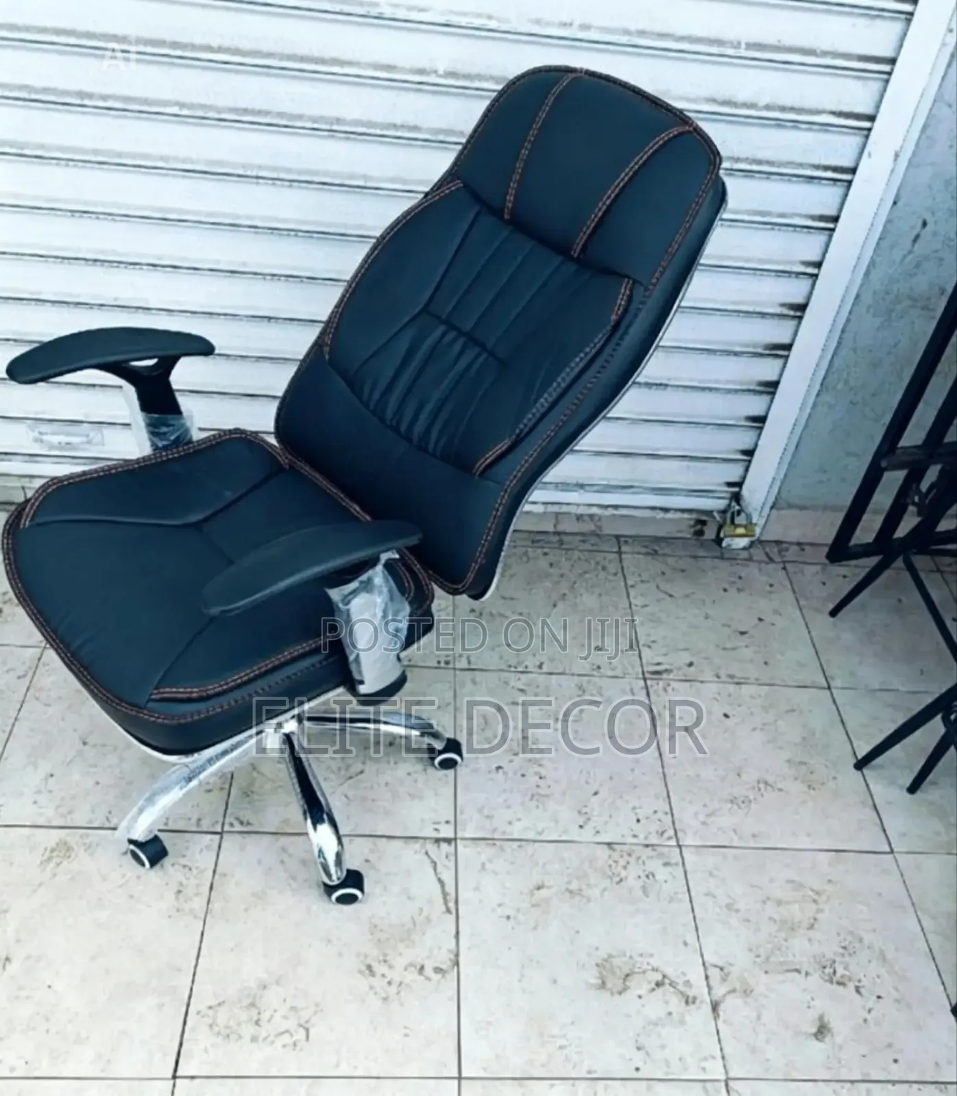Executive High Back Recliner Office Chair – Managerial Leather Chair