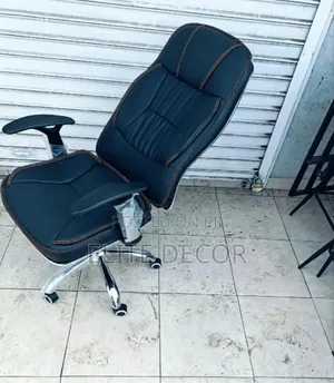 Executive High Back Recliner Office Chair – Managerial Leather Chair