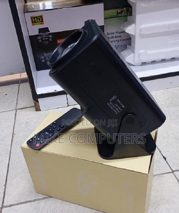 Smart Streaming Hy320 Portable Led Android Projector - thumbnail 2