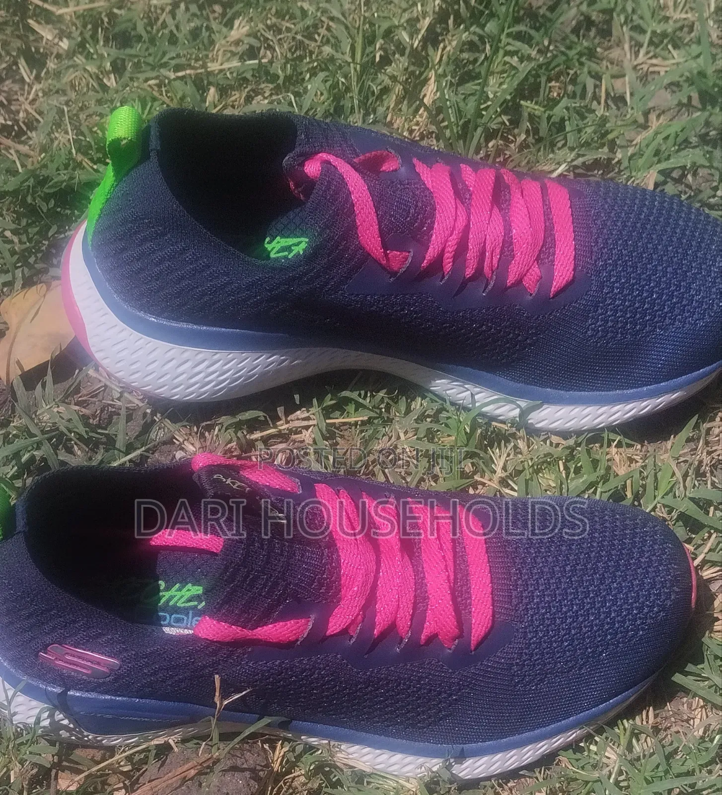 Girls Sneakers Size 34-Normal Fitting