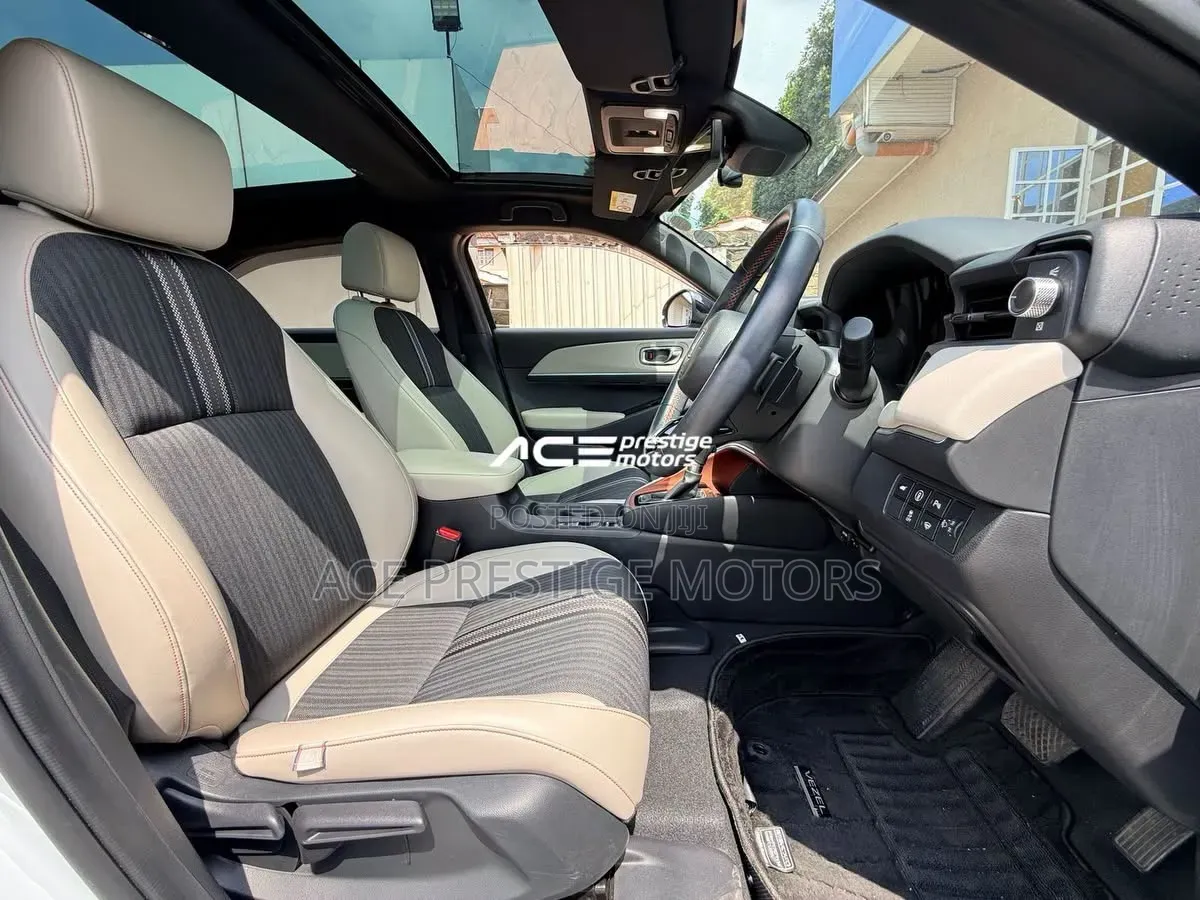 Honda Vezel 2021 Pearl