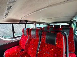 Toyota HiAce 2017 Silver