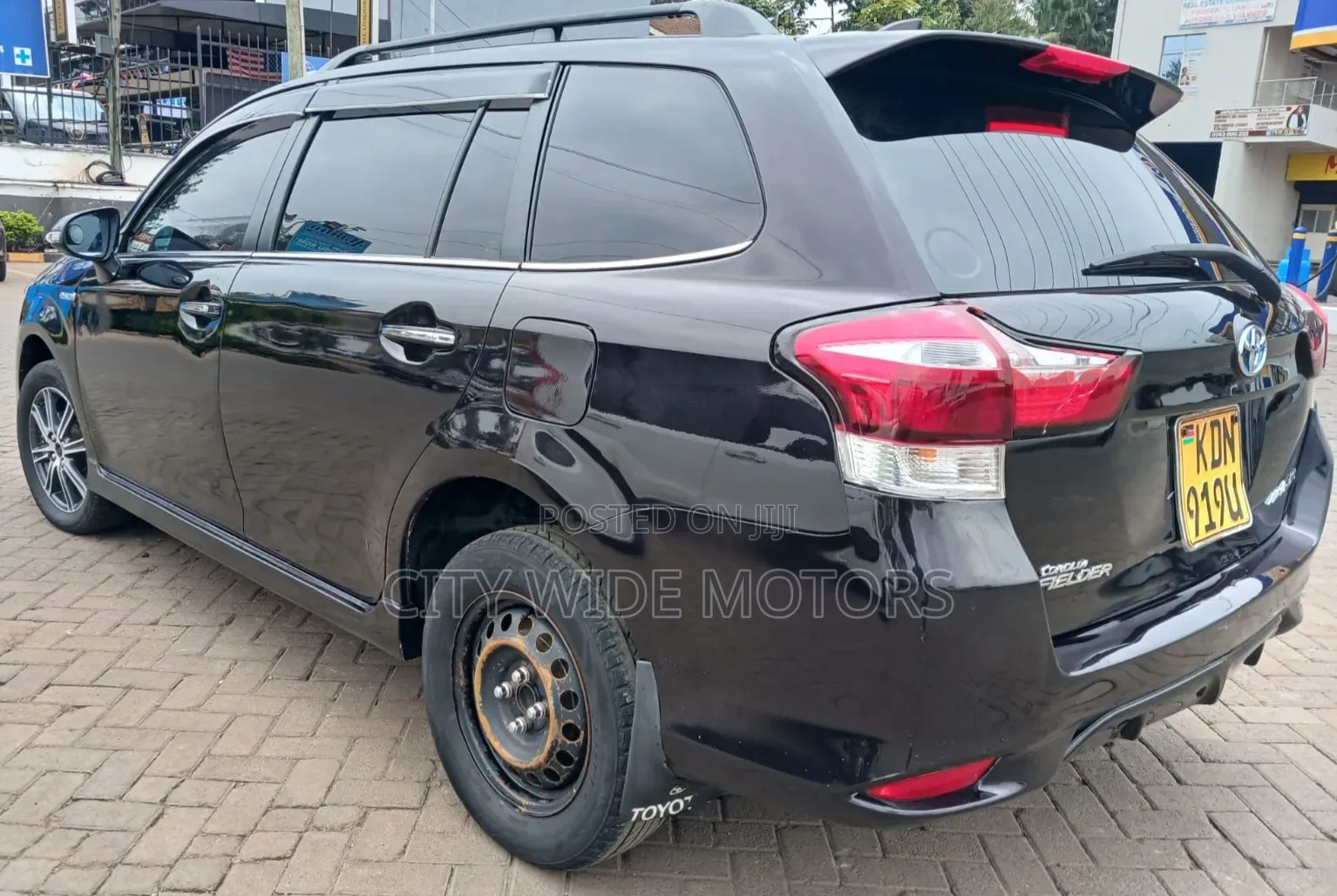 Toyota Corolla Fielder 2016 Black