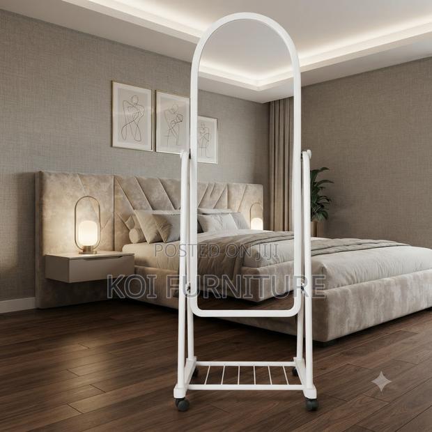 Dressing Room Long Mirror With Wheels - thumbnail 3