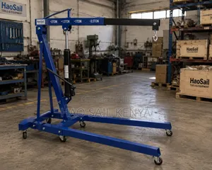 Car Engine Crane