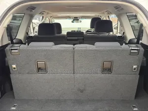 Toyota Land Cruiser Prado 2.7 2019 White