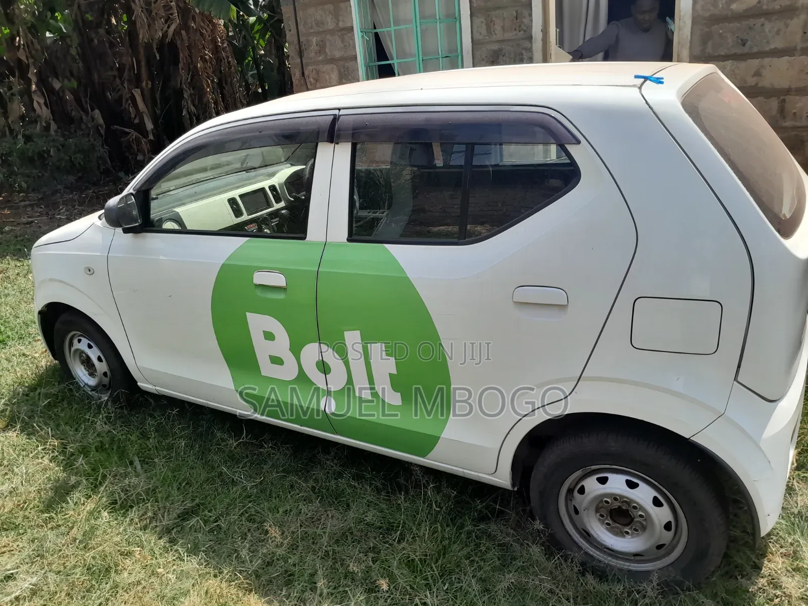 Suzuki Alto 2018 White