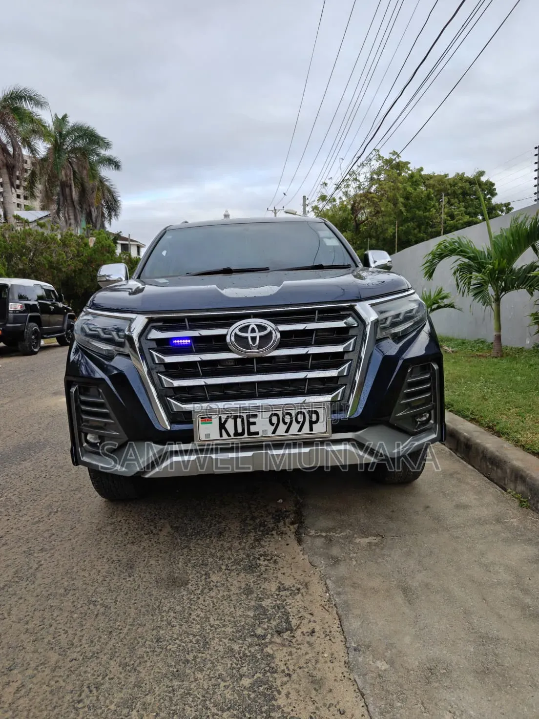 Toyota Land Cruiser Prado 2015 Black