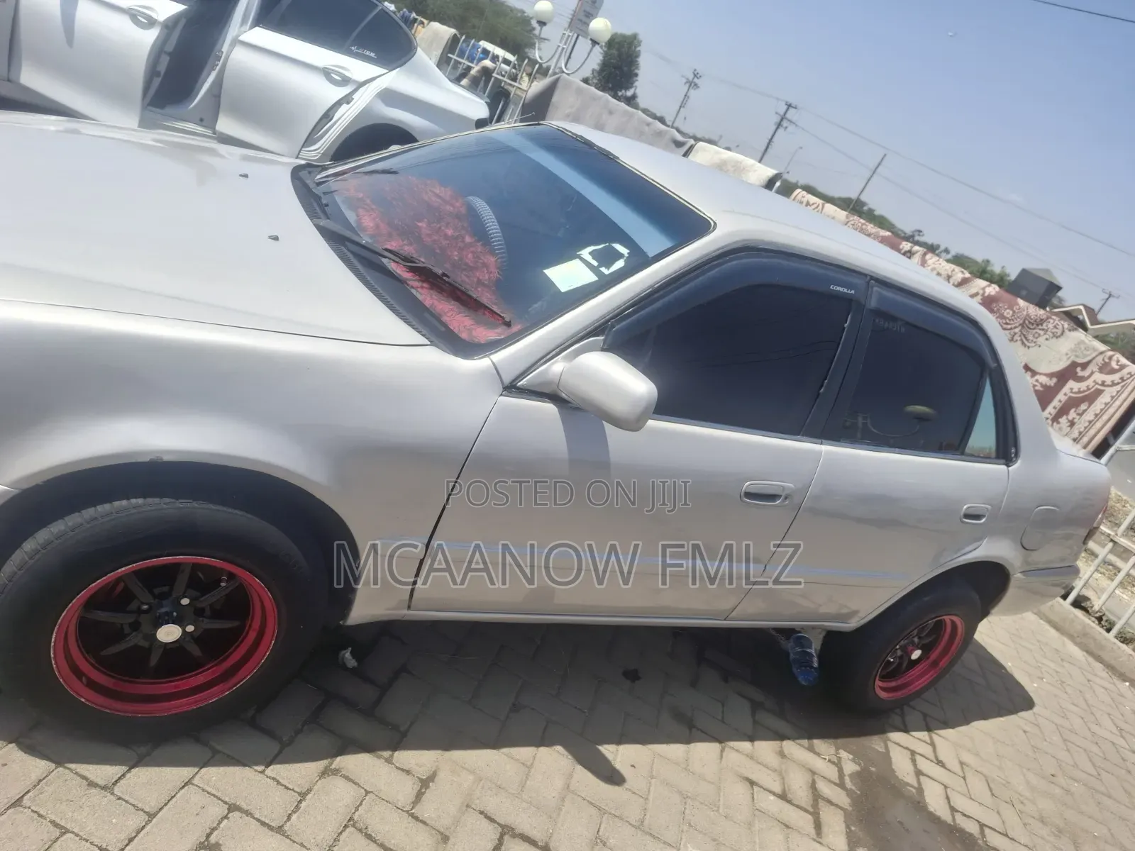 Toyota Corolla 2000 Silver