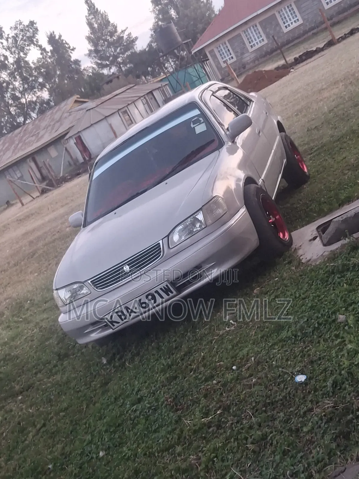 Toyota Corolla 2000 Silver