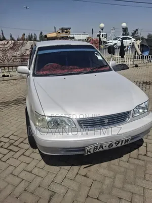 Toyota Corolla 2000 Silver