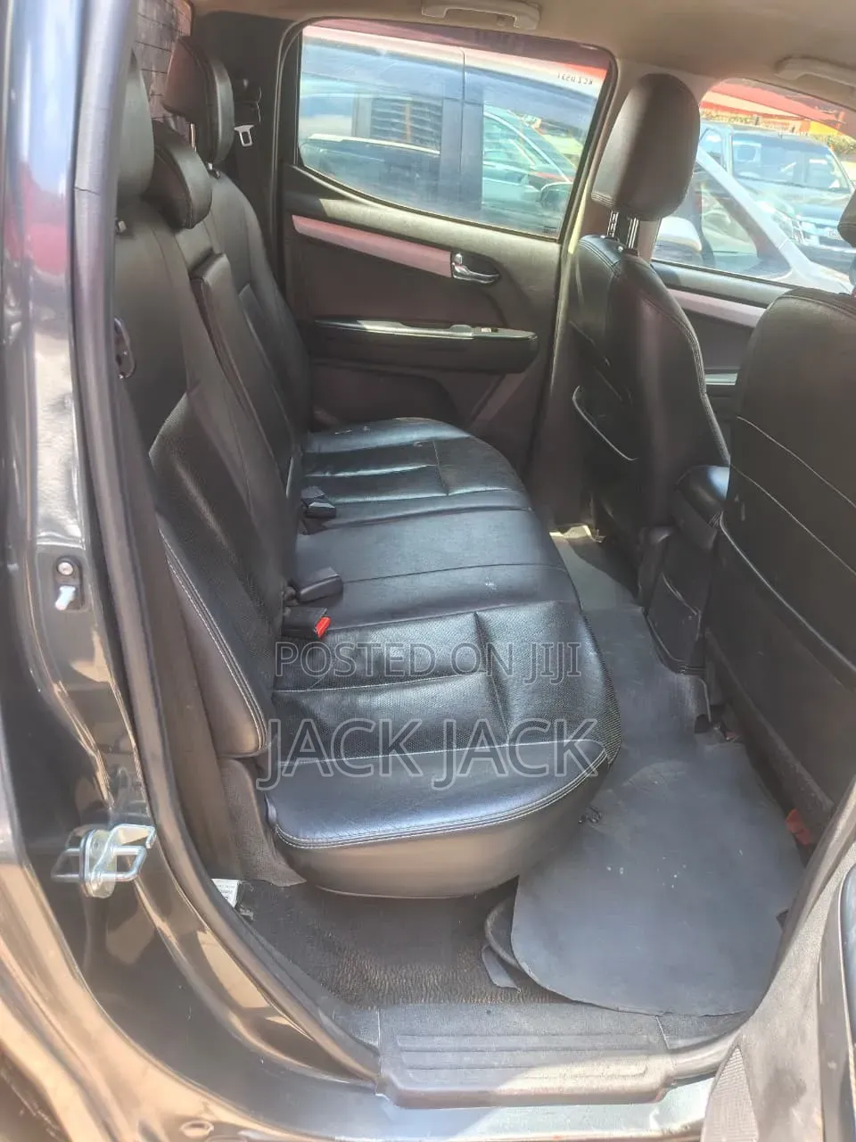 Isuzu D-MAX 2020 Gray