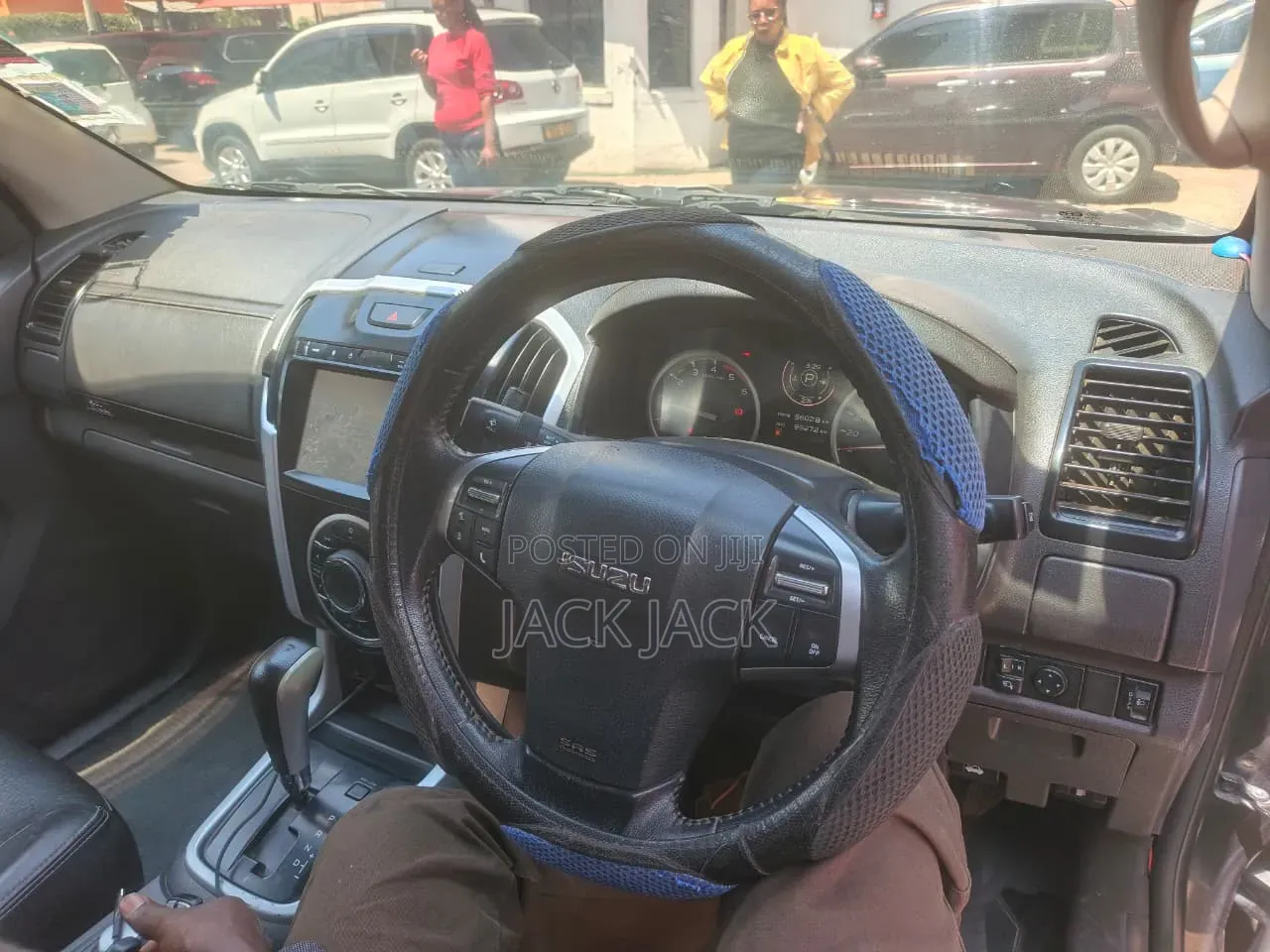 Isuzu D-MAX 2020 Gray