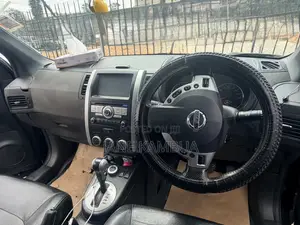 Nissan X-Trail 2013 Black