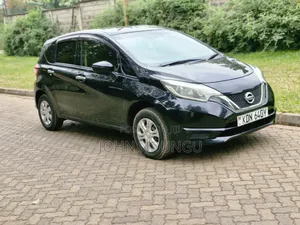 Nissan Note 2016 Black