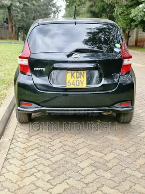 Nissan Note 2016 Black