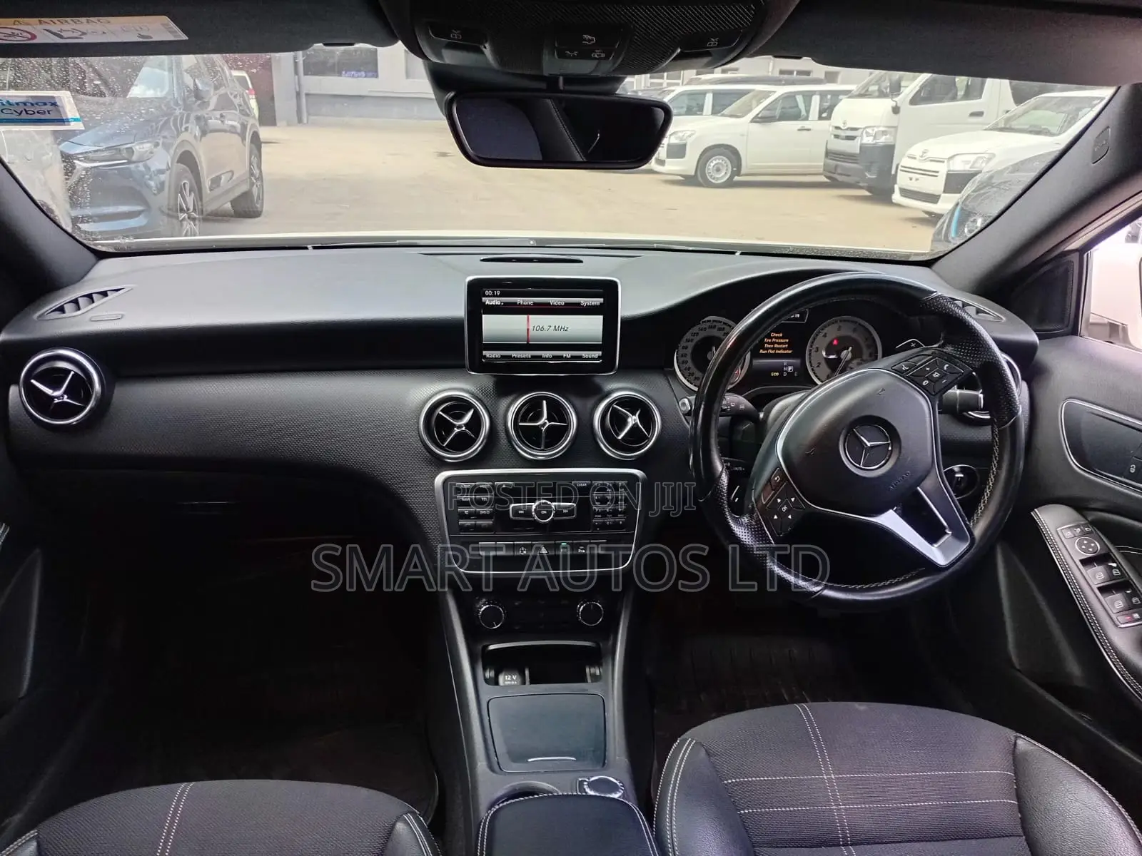 Mercedes-Benz A-Class 2014 White