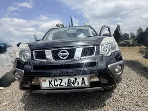 Nissan X-Trail 2013 Black