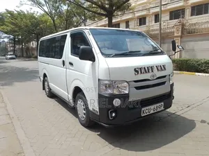Toyota HiAce 2012 White