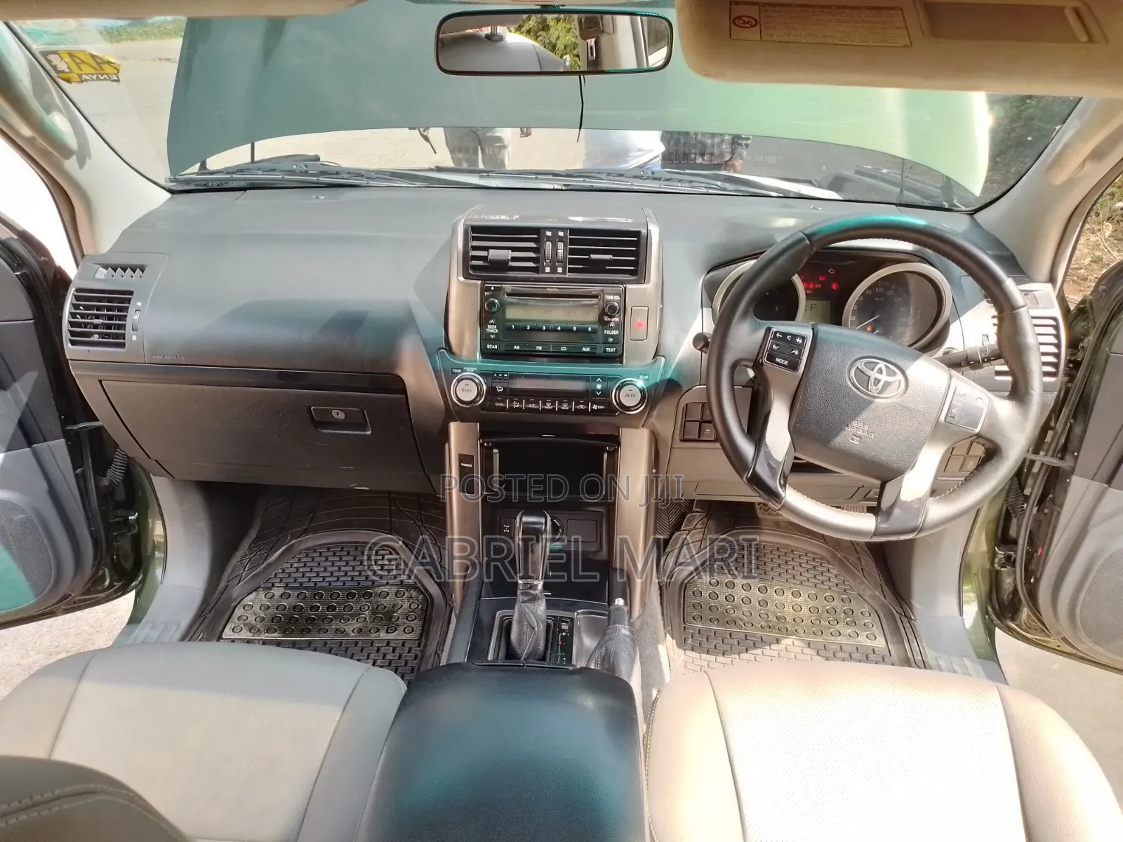 Toyota Land Cruiser Prado 2012 Green