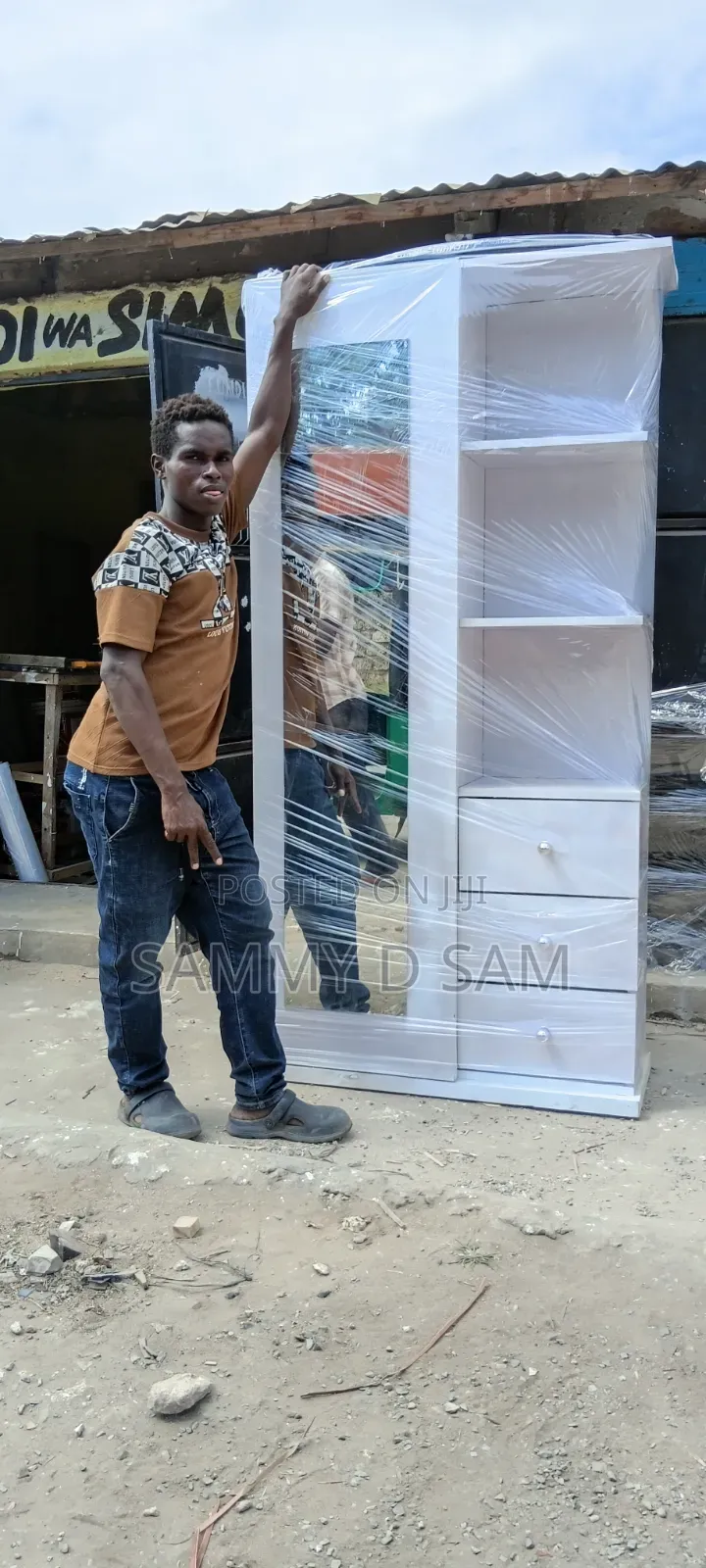 Seller of Furniture