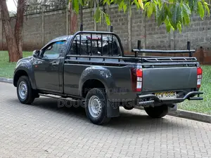 Isuzu D-MAX 2019 Gray