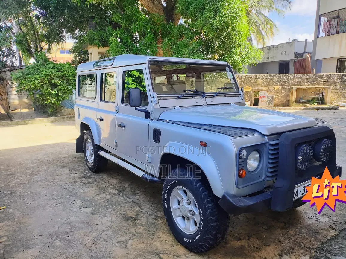 Land Rover Defender 2007 Silver