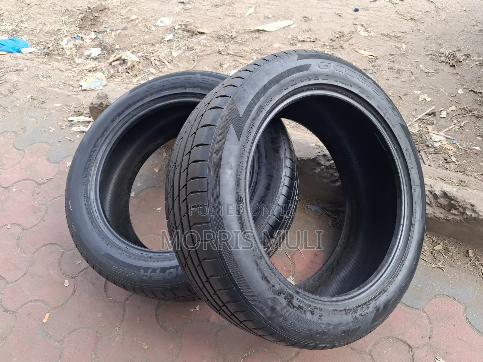 255/55r20 Accelera