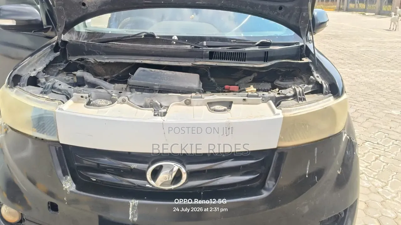 Toyota bB 2010 Black