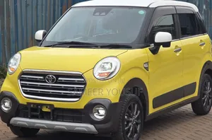 Toyota Pixis 2019 Yellow