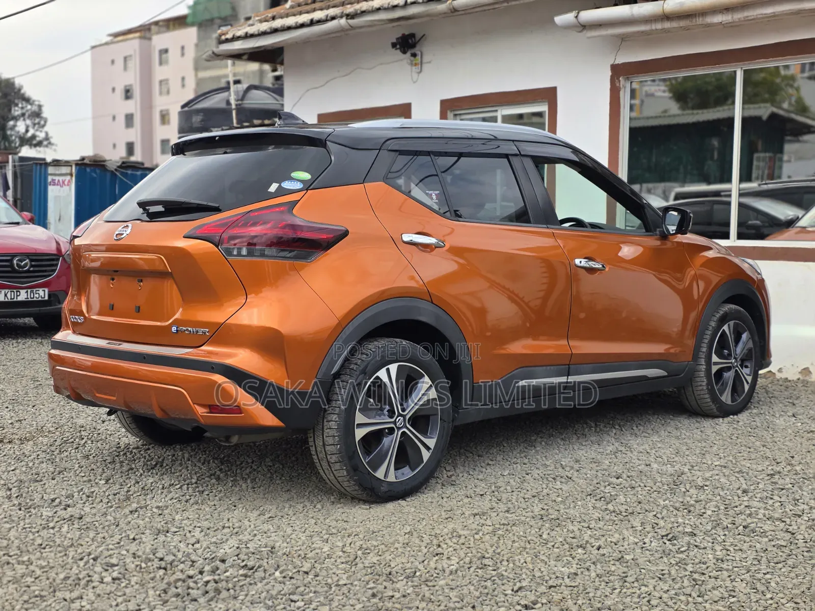 Nissan Kicks 2020 Orange