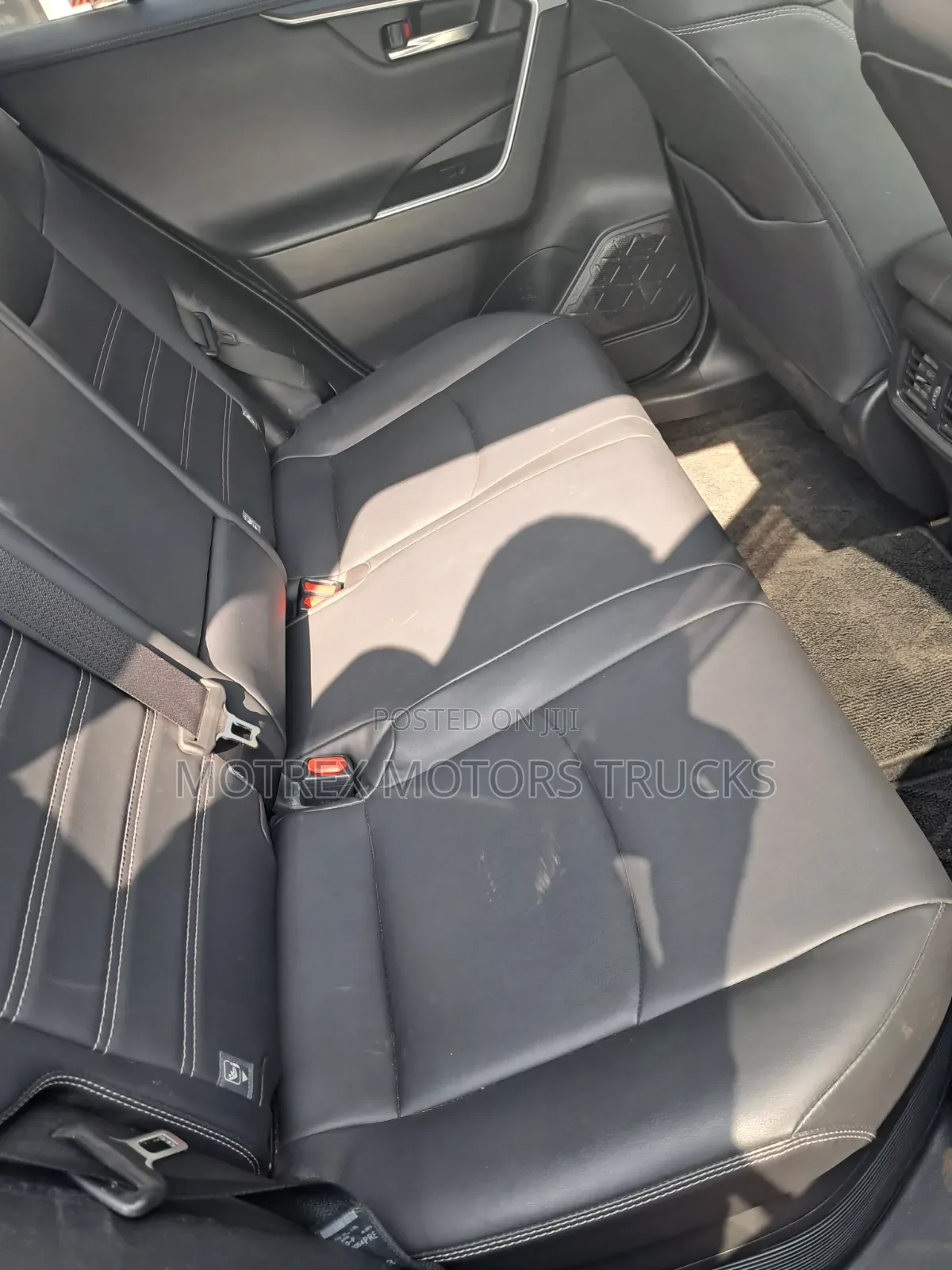 Toyota RAV4 2019 White